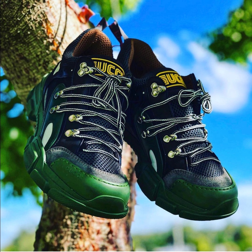 Gucci Flashtrek sneakers! Unisex